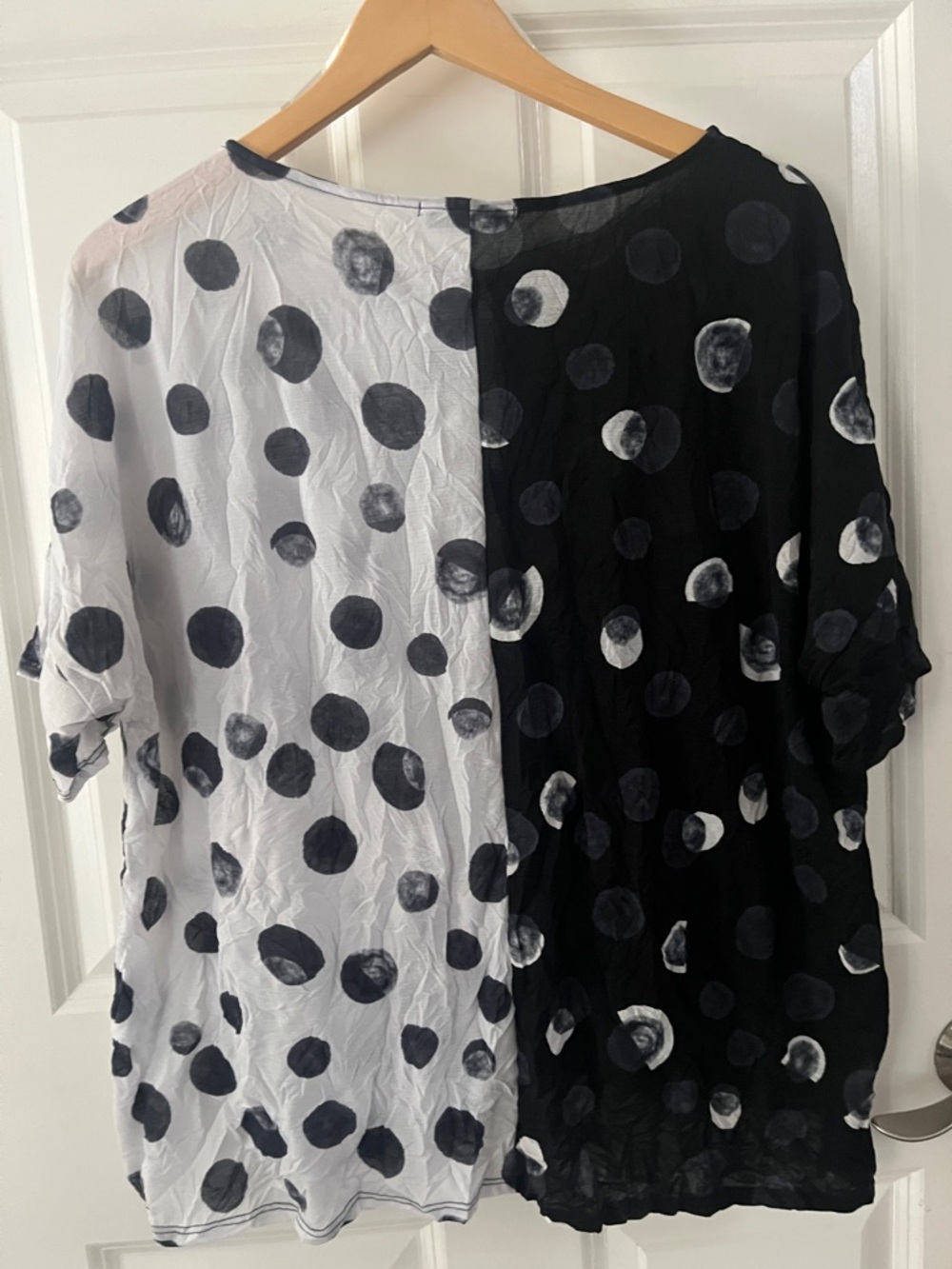 Chalet et Ceci Polka Dot Oversized art teacher crinkle Blouse Sz medium - Picture 5 of 5